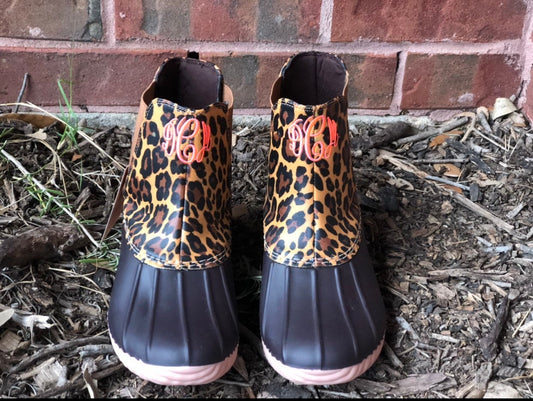 BROWN Monogrammed  Duck Boot Cheetah, Duck Boots, Rain Boot, Boat-Shoe Style, Shoes Two Tone, ankle boot