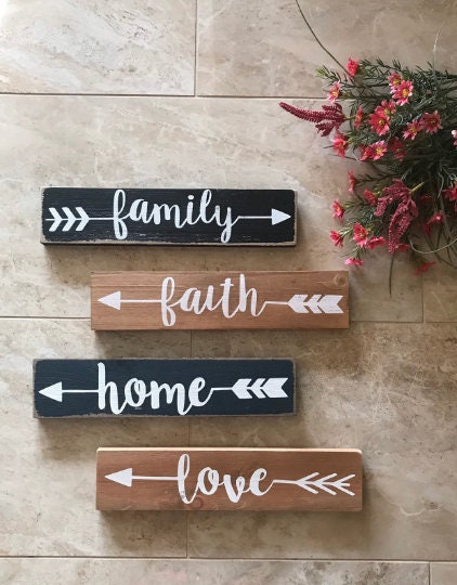 Wall decorations, Set of 4 Wall Plaques, Home Cutout Décor, Custom Wall Hanging, Seasonal Home Décor, Holidays décor farmhouse wall décor