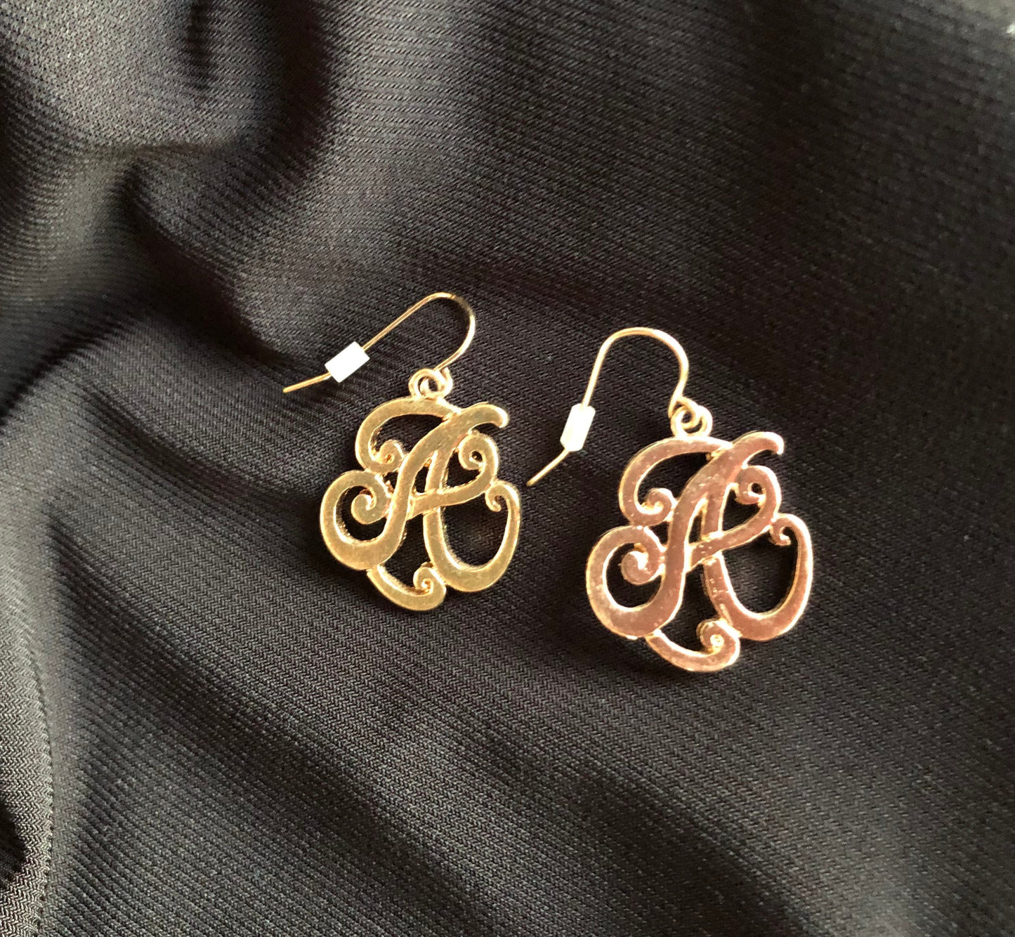 Initials earrings, Personalized Earrings,engraved Earrings,Monogram earrings