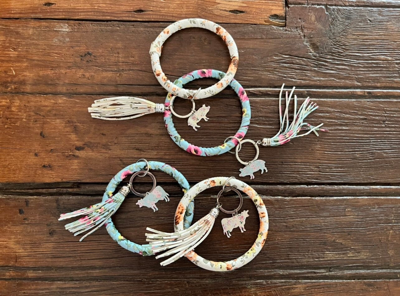 Bracelet Key Ring, Key Chain chicken wrist bracelet, Wrist Bangle keychain, Pig keychain, cow Key Chain, key chain wrist loop, car key ring